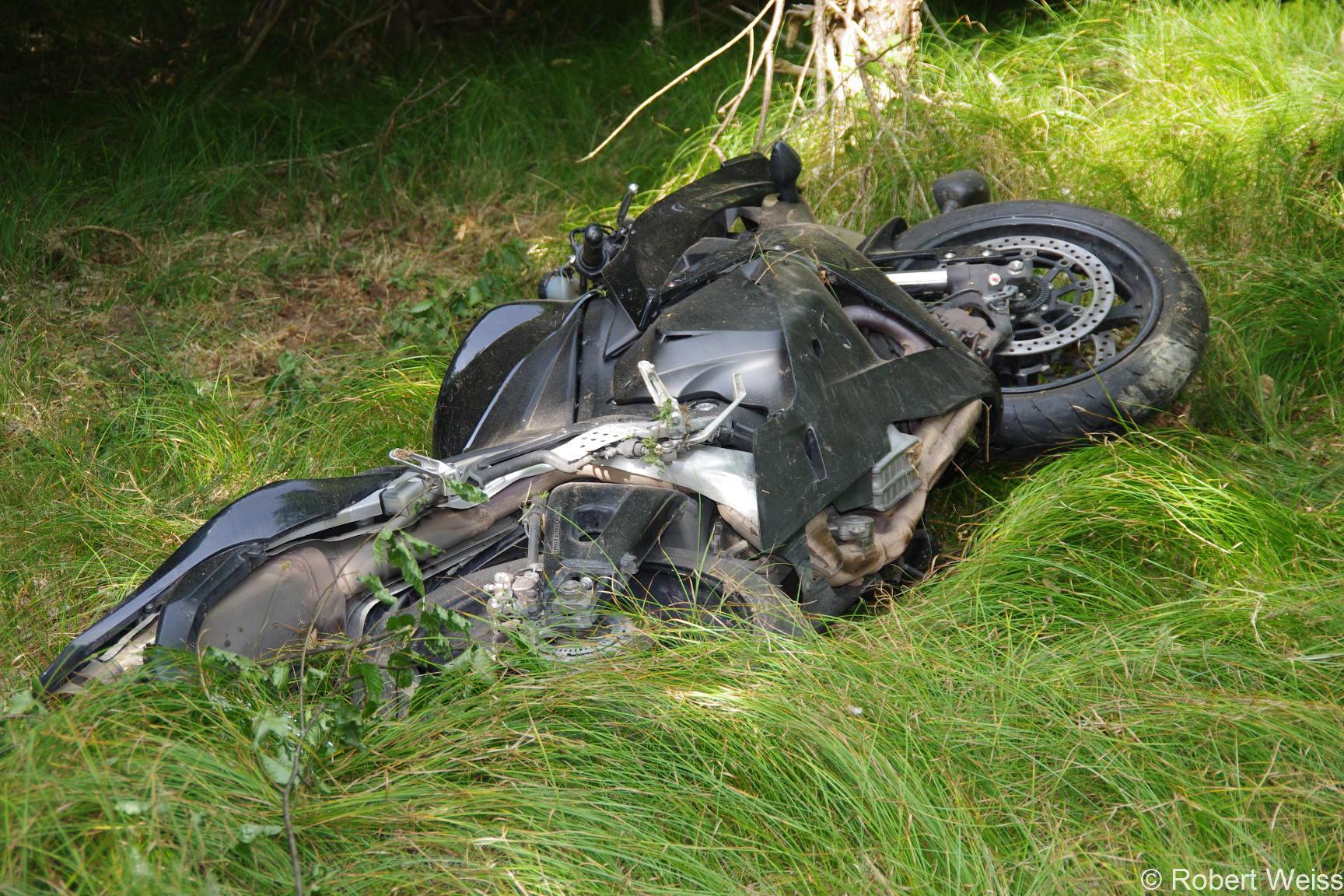 Tödlicher Motorradunfall, Unfall, Ingstetten, Roggenburg, Bsaktuell, Nachrichten, Robert Weiss, Feuerwehr