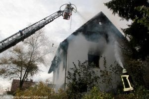 Brand Wohnhaus in Gloettweng DLK Burgau