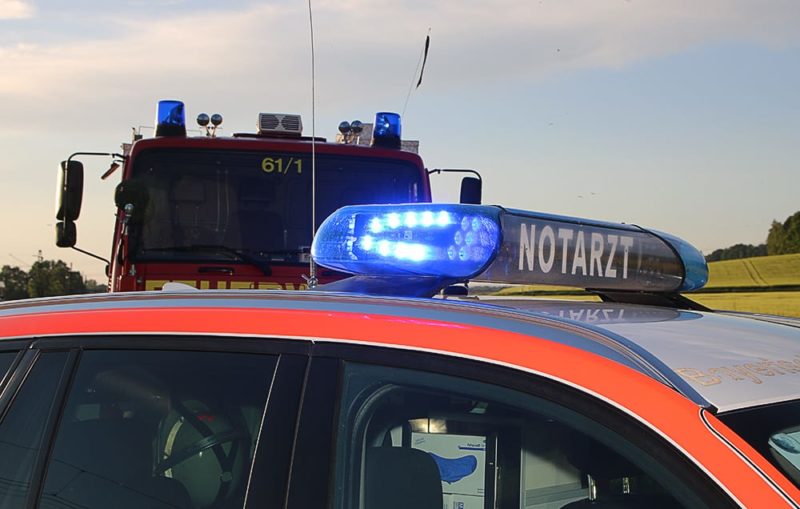 Rettungsdienst und Feuerwehr im Einsatz