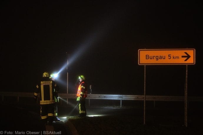 Unfall Kreisverkehr Limbach 19122019 15
