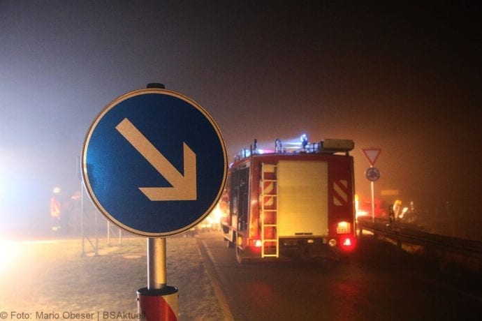 Unfall Kreisverkehr Limbach 19122019 4