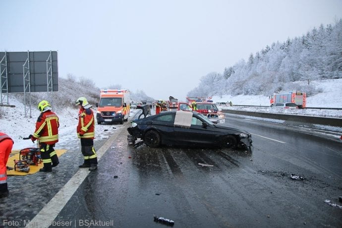 Unfall A8 Burgau – Guenzburg MAssenkarambolage 190120 10