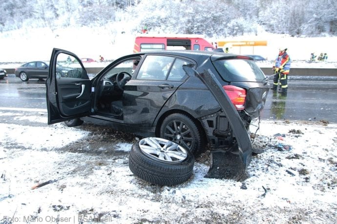 Unfall A8 Burgau – Guenzburg MAssenkarambolage 190120 18