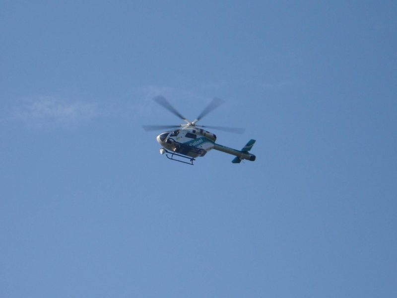 Polizeihubschrauber Flug