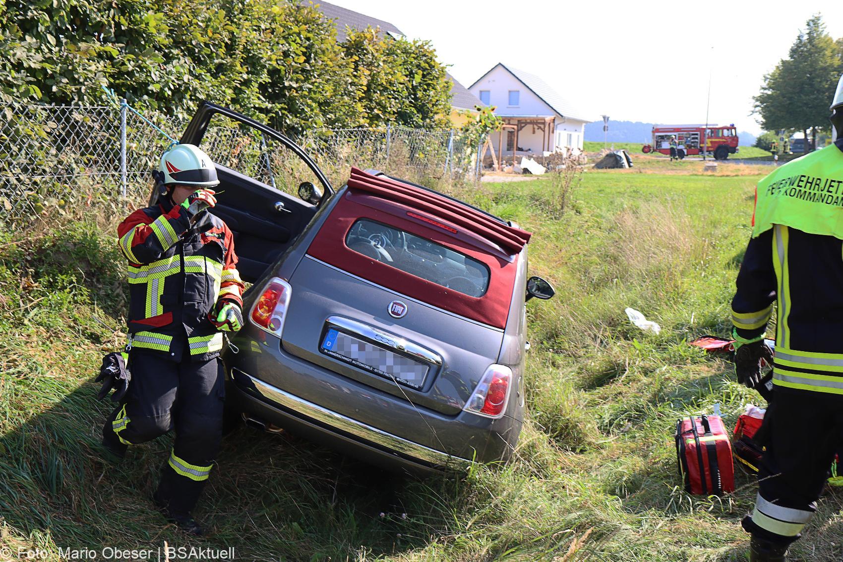 Unfall Pkw Jettingen Freihalter Strasse 21092020 11