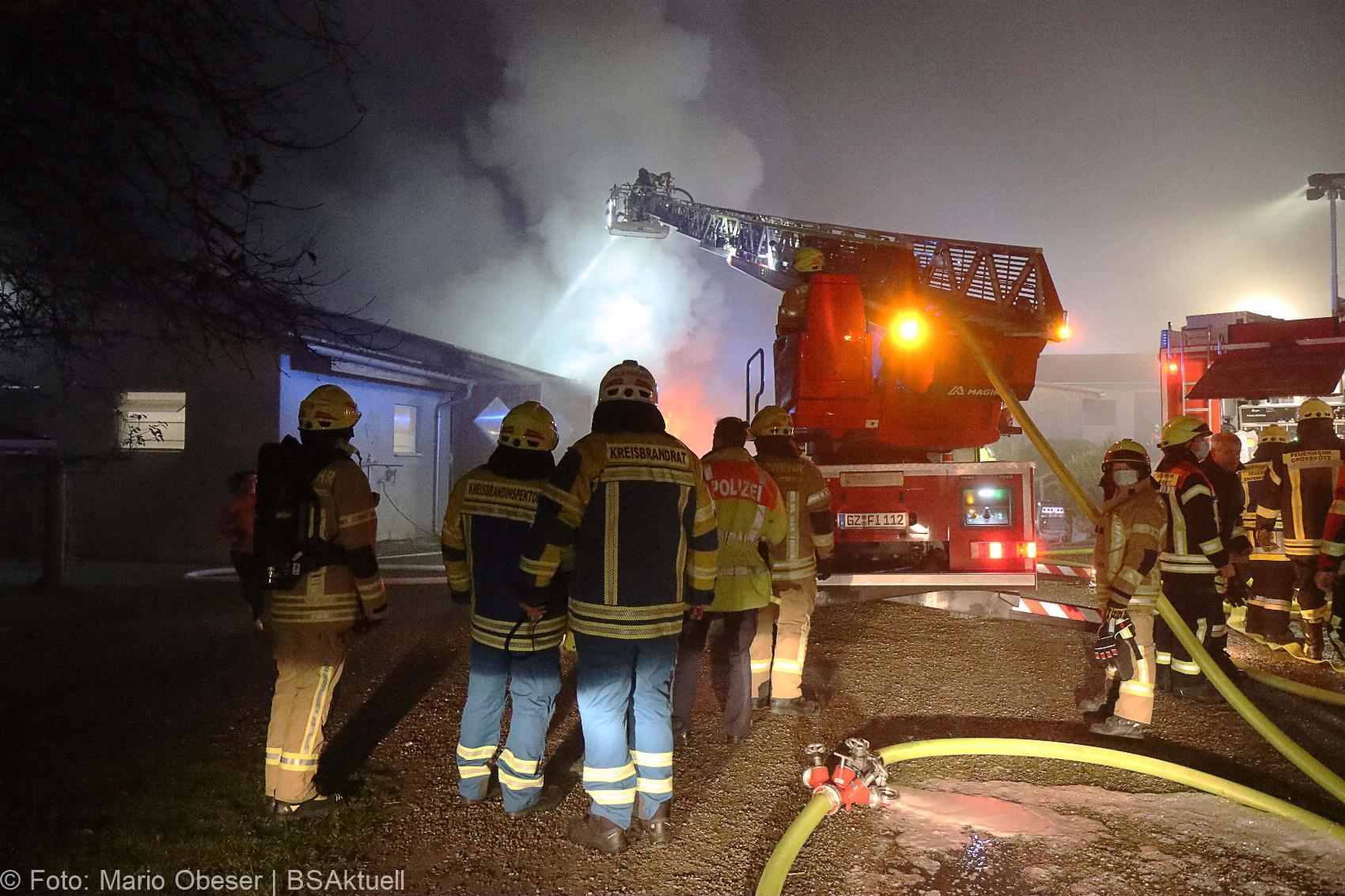 Brand Ebersbach Landwirtschaftliche Halle 17122020 10