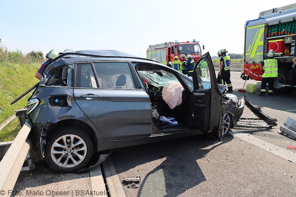 Unfall A8 nahe Kreuz Elchingen 21.08.2021