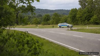KI-generiertes Symbolfoto zu Verkehrsunfall bei Biberach