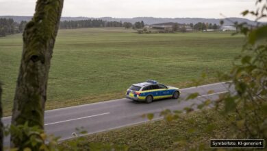KI-generiertes Symbolfoto zu Verkehrsunfall mit Todesfolge bei Heidenheim-Mergelstetten