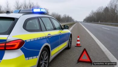 KI-generiertes Symbolfoto zu Verkehrsunfall bei A8 zwischen Neusäß und Augsburg Ost