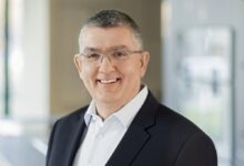 Beitragsbild zu BSH: Rudolf Klötscher übernimmt Vorsitz der Geschäftsführung von Matthias Metz
