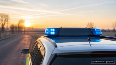 KI-generiertes Symbolfoto zu Körperverletzung / Polizeieinsatz bei Färbergässchen, Augsburg