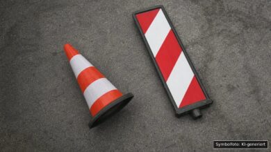 KI-generiertes Symbolfoto zu Verkehrsunfall bei A8, kurz vor Anschlussstelle Friedberg, Fahrtrichtung München