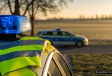 KI-generiertes Symbolfoto zu Verkehrsunfall / Unfallflucht bei Ulm, Egginger Weg